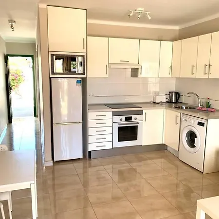 Casa Italia, Modern One Bedroom Close To The Appartement Tías